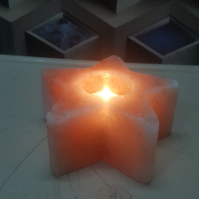 himalayan star candle holder with light